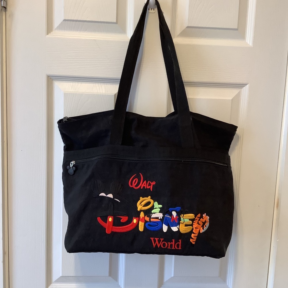 Walt Disney World Mickey Mouse Winnie the Pooh Tigger Black Nylon Tote Bag Zip